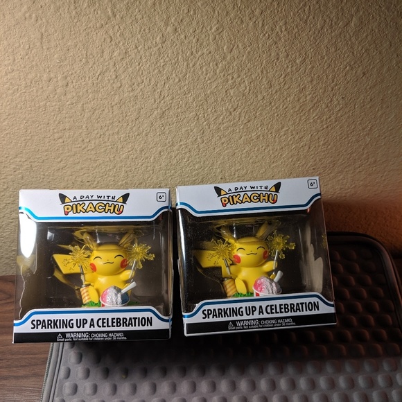 Pikachu Sparking Up a Celebration Funko - Picture 2 of 2